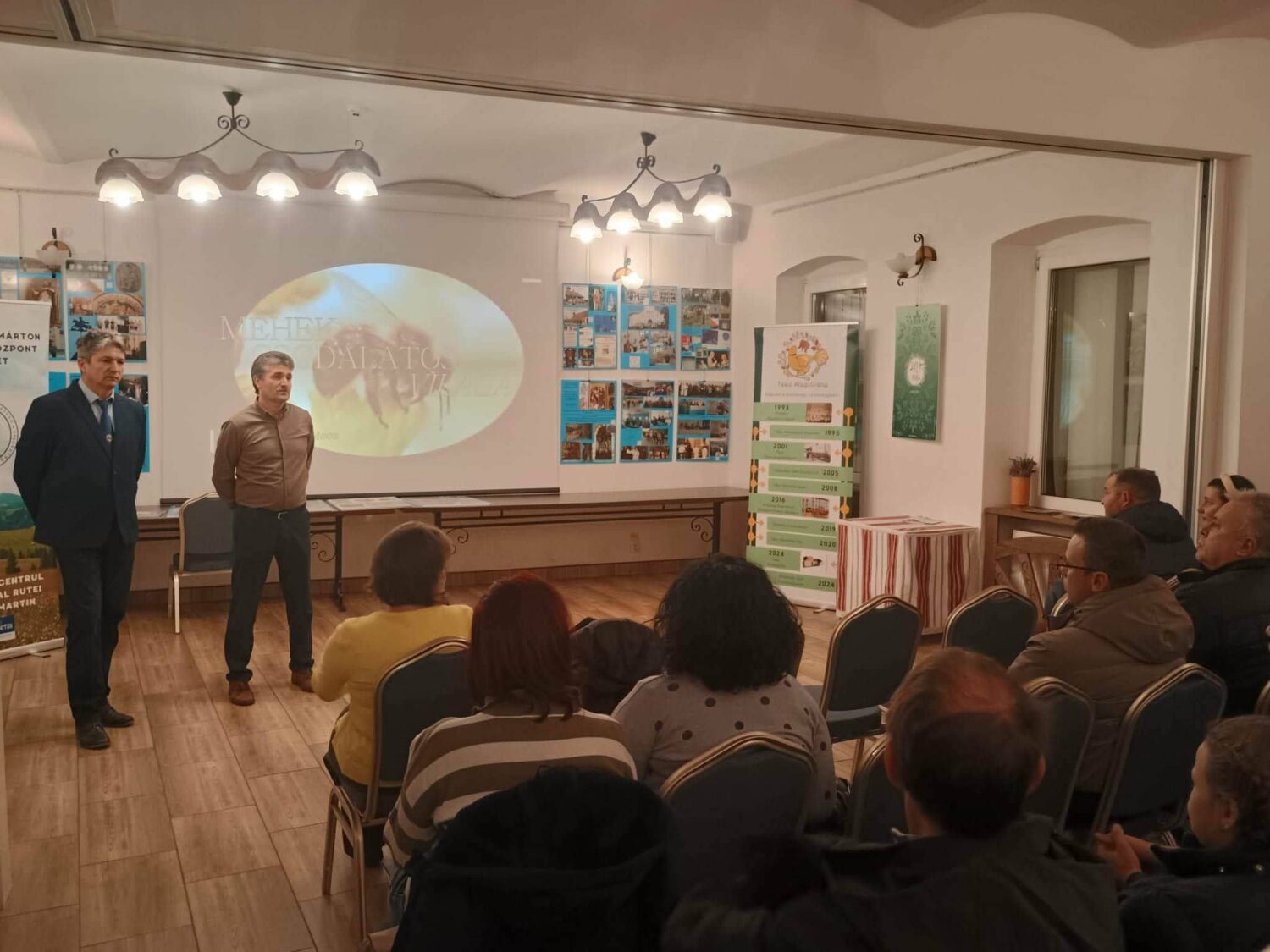 méhek csodálatos világa előadás Szamosújváron