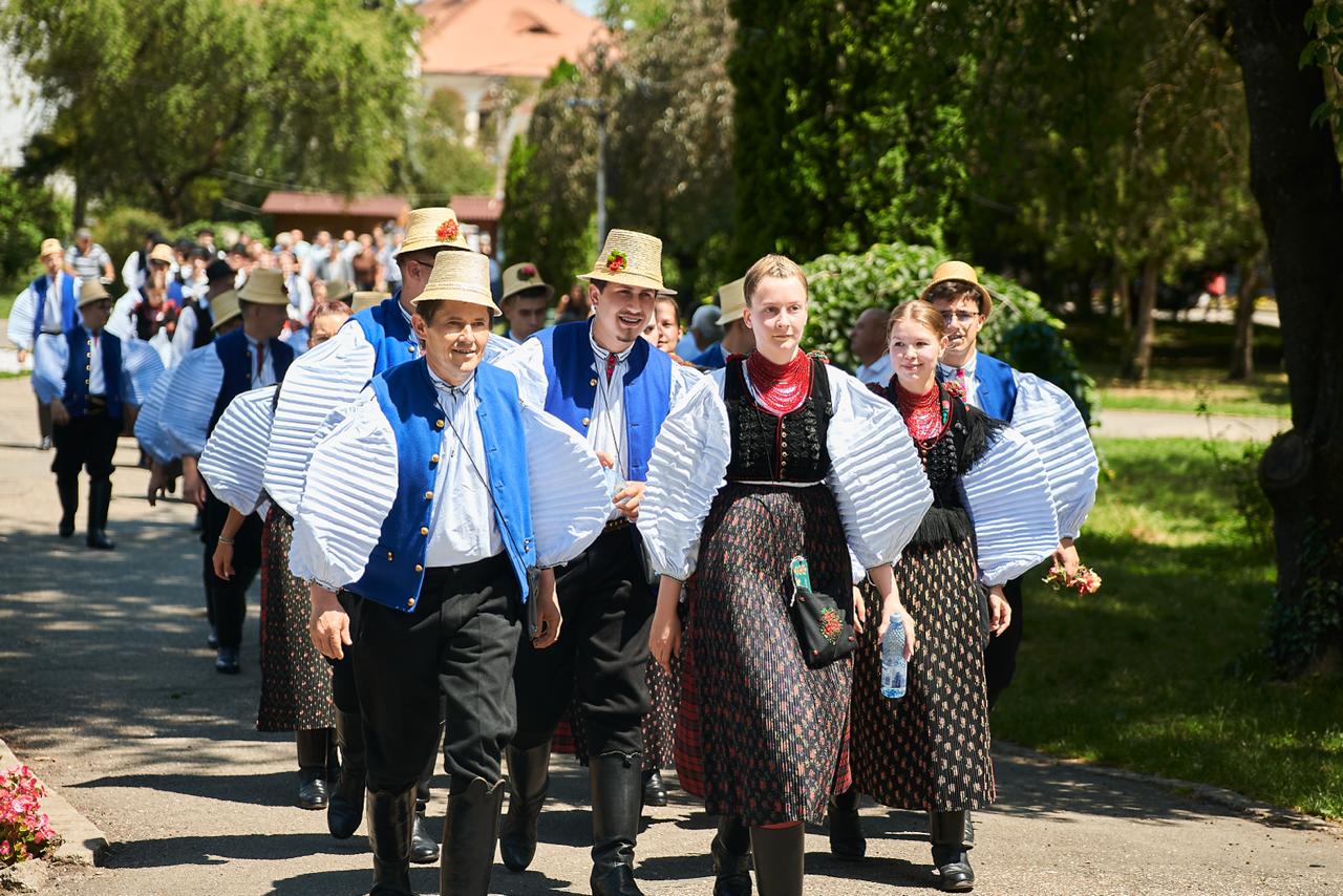 Kemény Zsigmond Elméleti Líceum ballagása Szamosújváron