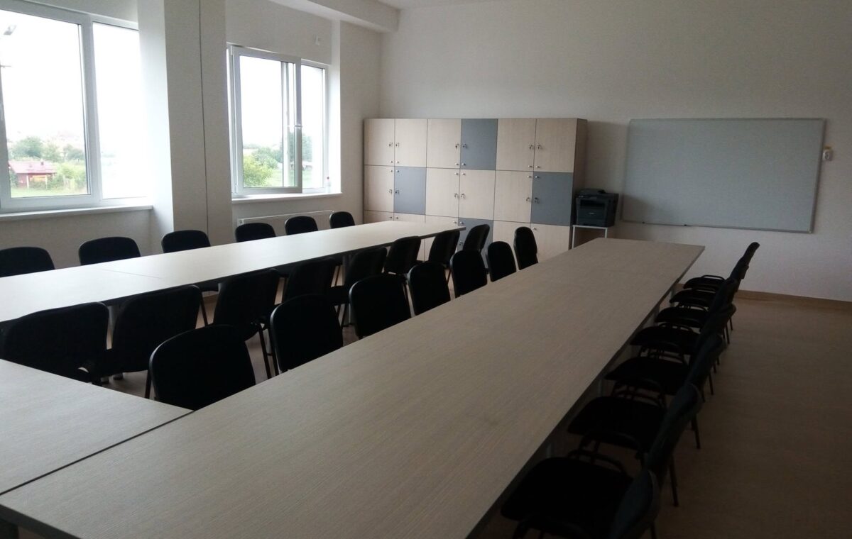 Tíz éve avatták fel Szamosújvár magyar iskoláját
